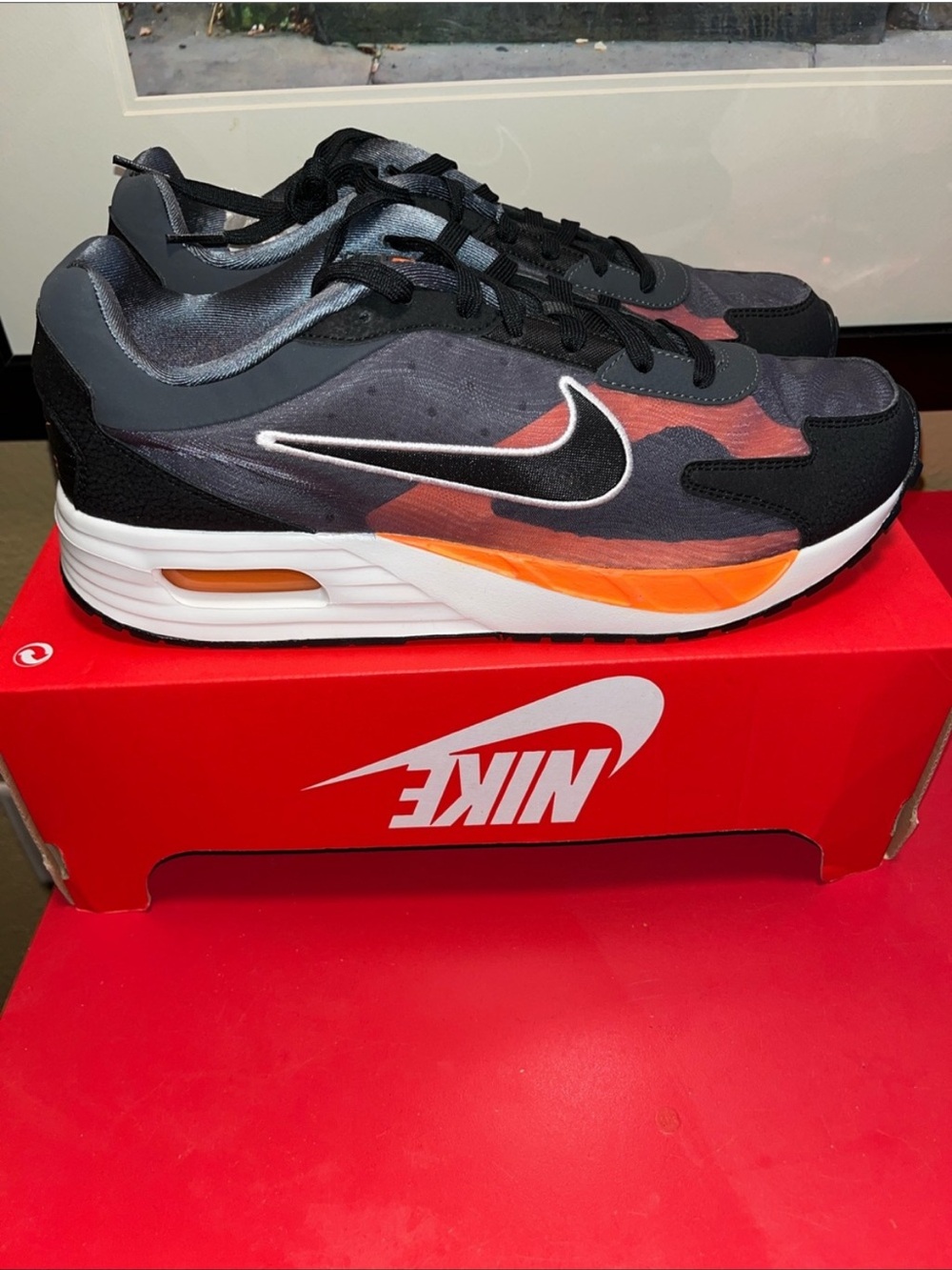 Nike Men’s Black and Orange Wave-Accent Sneakers